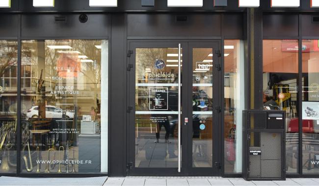 Ophicleide_magasin_musique_atelier_reparation_instruments_a_vent_Mulhouse_1.jpg