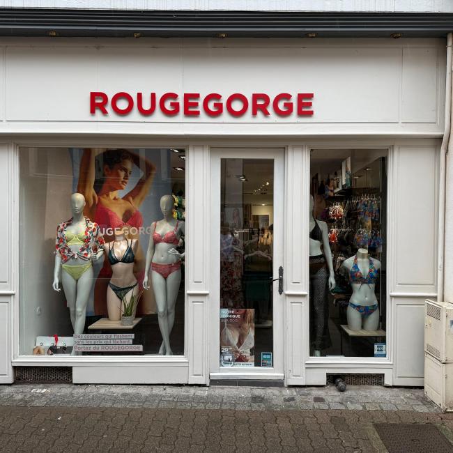 Rouge Gorge.jpg